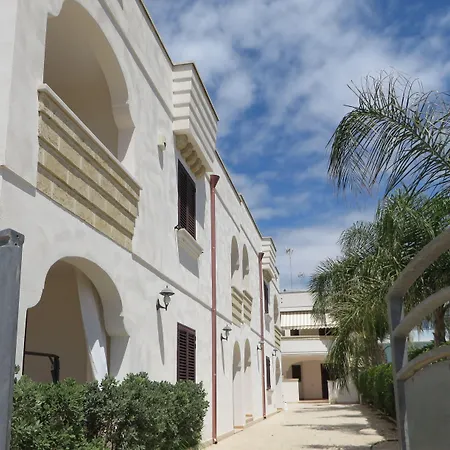 Giglio Aparthotel 3*