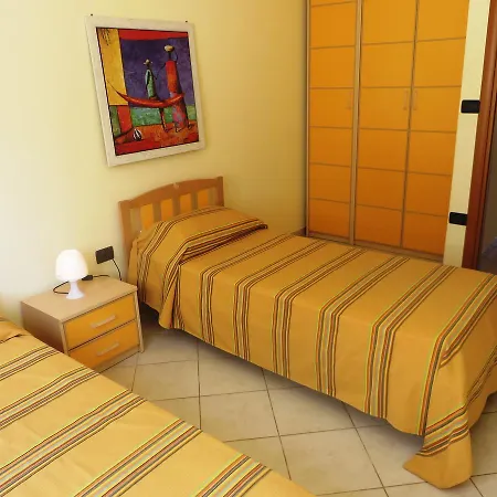 Aparthotel Giglio Torre Pali