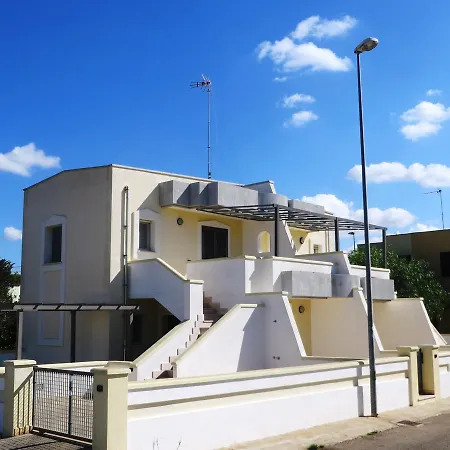 Giglio Aparthotel 3*