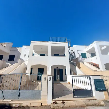 Giglio アパートホテル